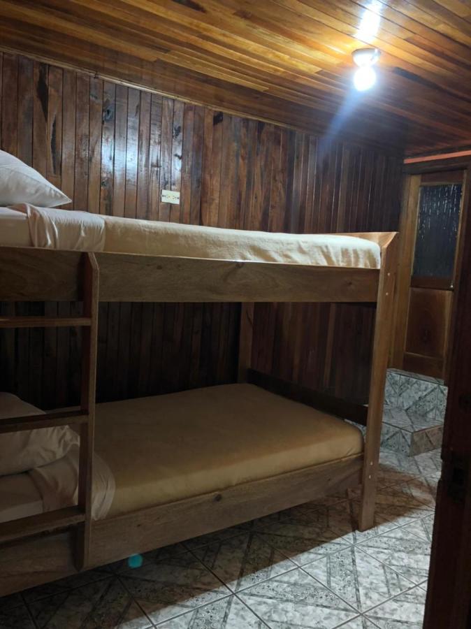 Monteverde Monkey Hostel Экстерьер фото