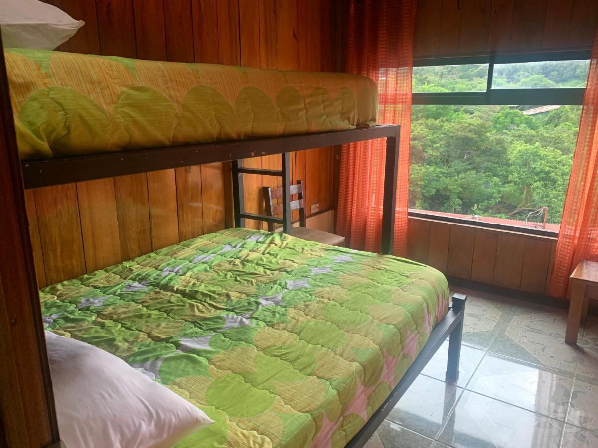Monteverde Monkey Hostel Экстерьер фото