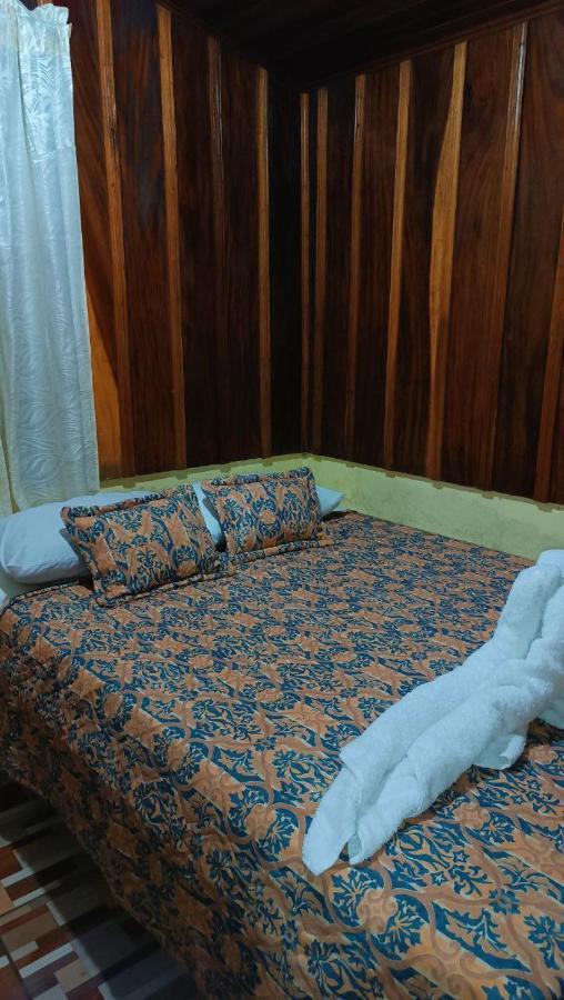 Monteverde Monkey Hostel Экстерьер фото